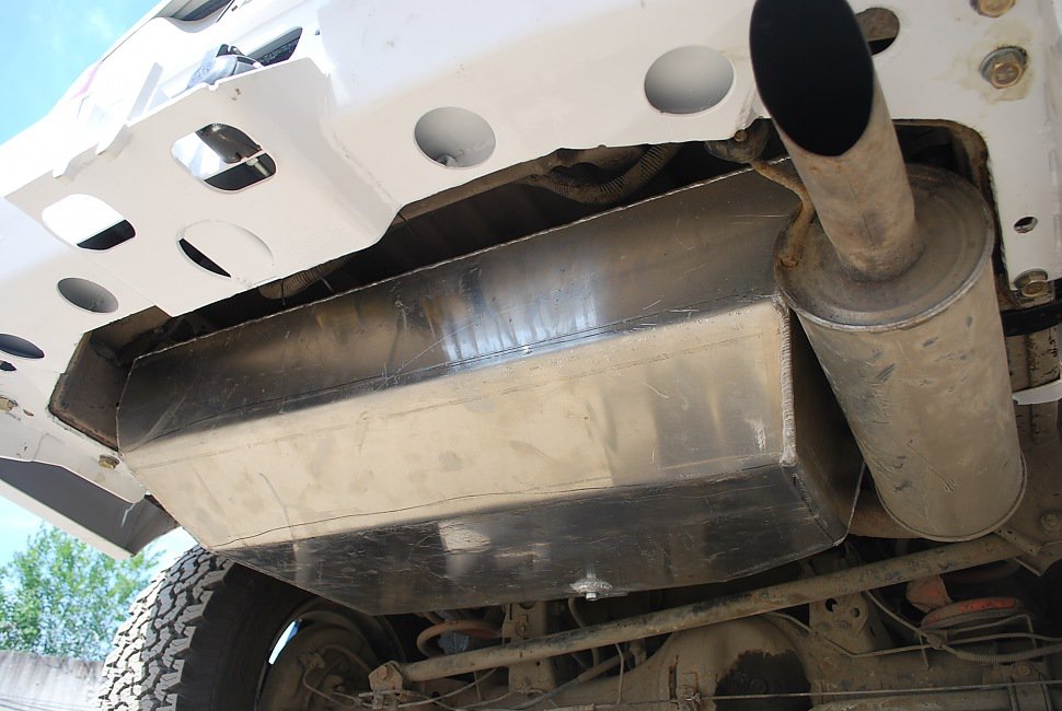 Топливный бак Toyota Land Cruiser 80, 105, 100 (AL) (дополнительный) — изображение 21