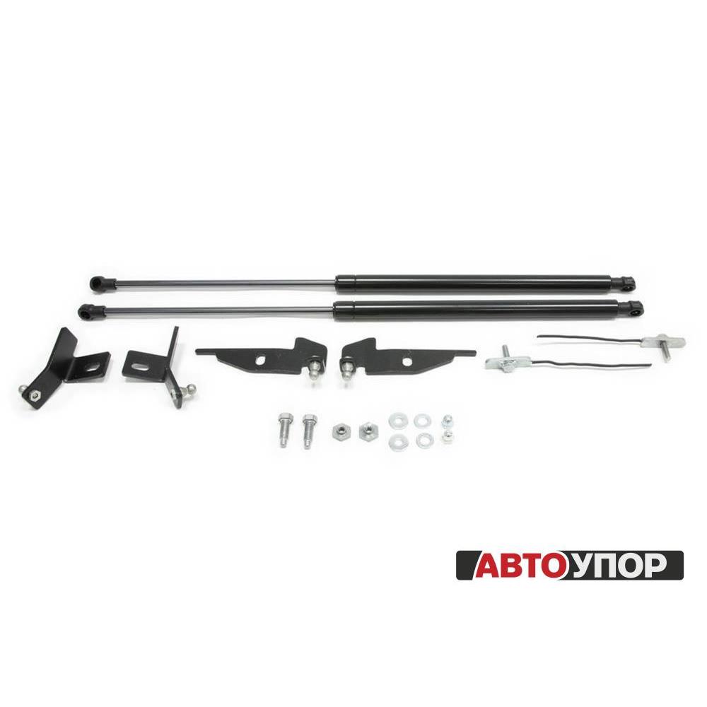 Амортизаторы капота на Toyota Fortuner (2015-) / Toyota Hilux VIII (2015-)