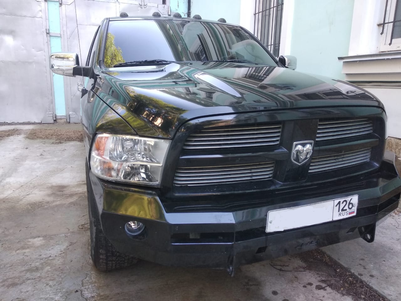 Силовой бампер передний Dodge Ram III (серия Л) — изображение 2