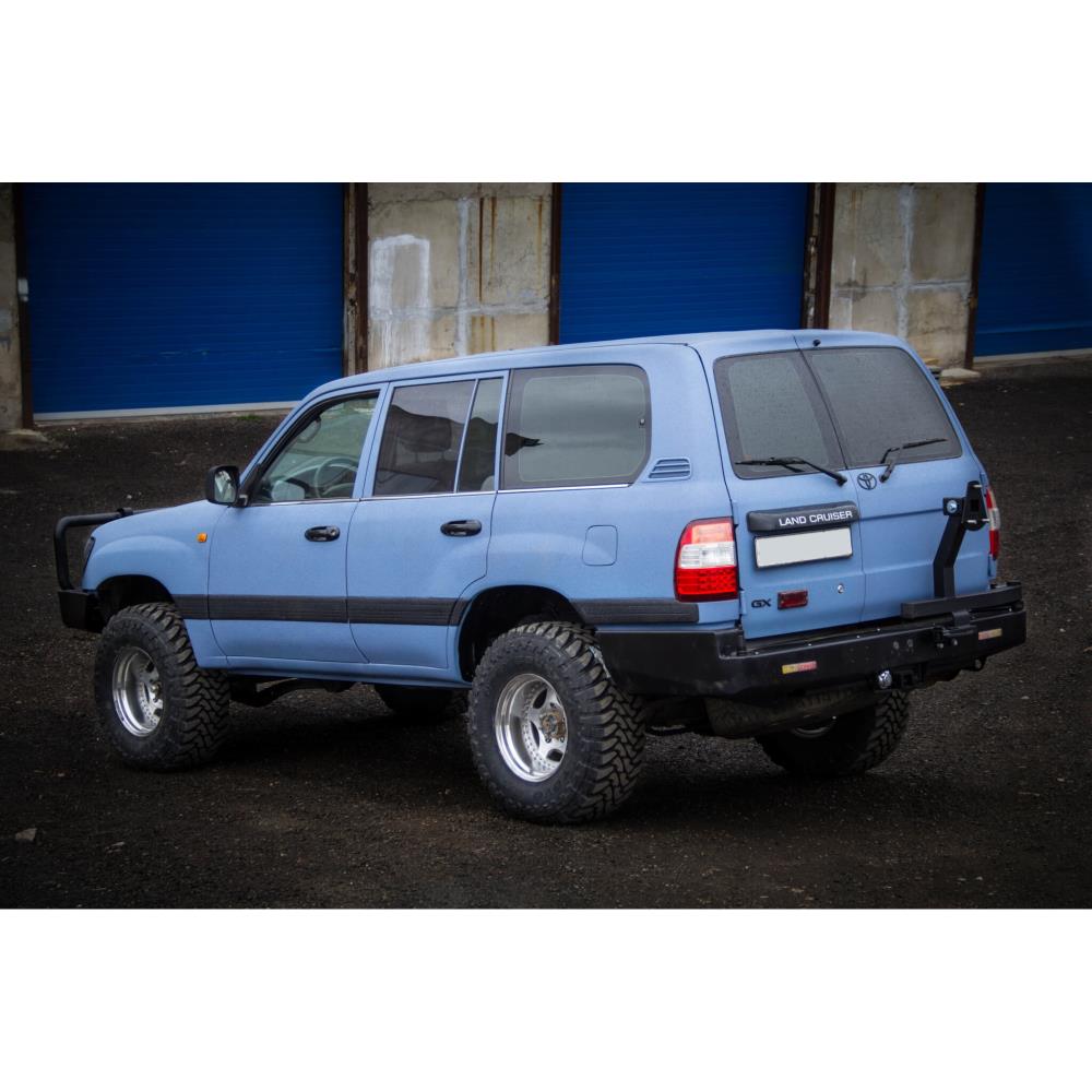 Бампер силовой задний STC Toyota Land Cruiser 100 с квадратом под фаркоп — изображение 2