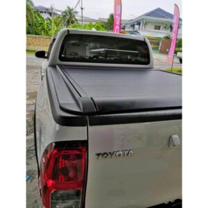 Крышка кузова ROLL-B, выдвижная черная, TOYOTA HILUX, 2015-н.в.