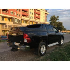 Крышка Ventastark Fullbox на Toyota Hilux Revo (2015-2021)