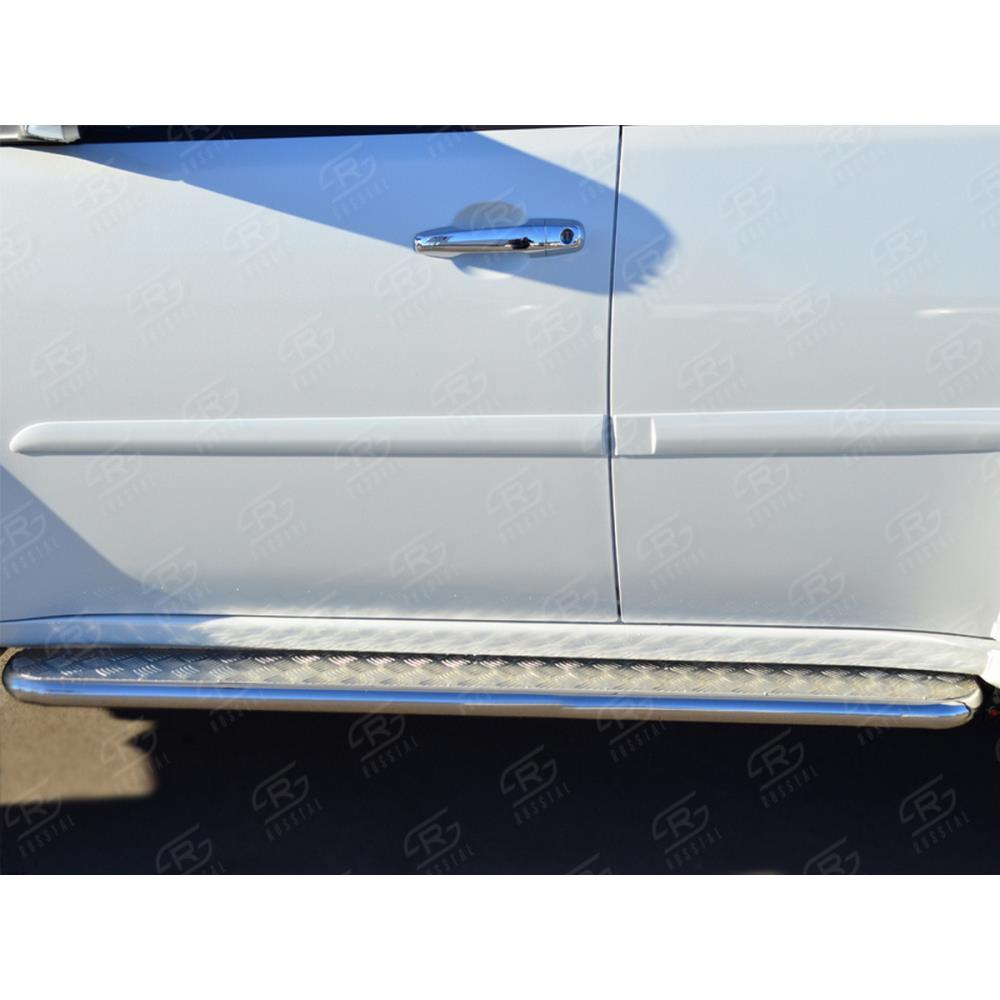 Mitsubishi Pajero Sport 2013-2015 Пороги труба d42 С листом (Лист алюм проф. сталь) (Вариант 2) — изображение 4