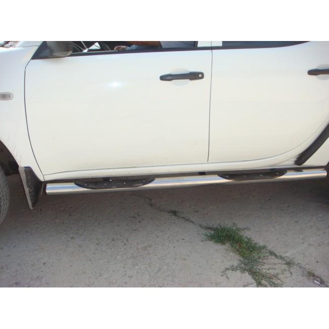 Порог труба с проступью Mitsubishi L200 2014 — изображение 2