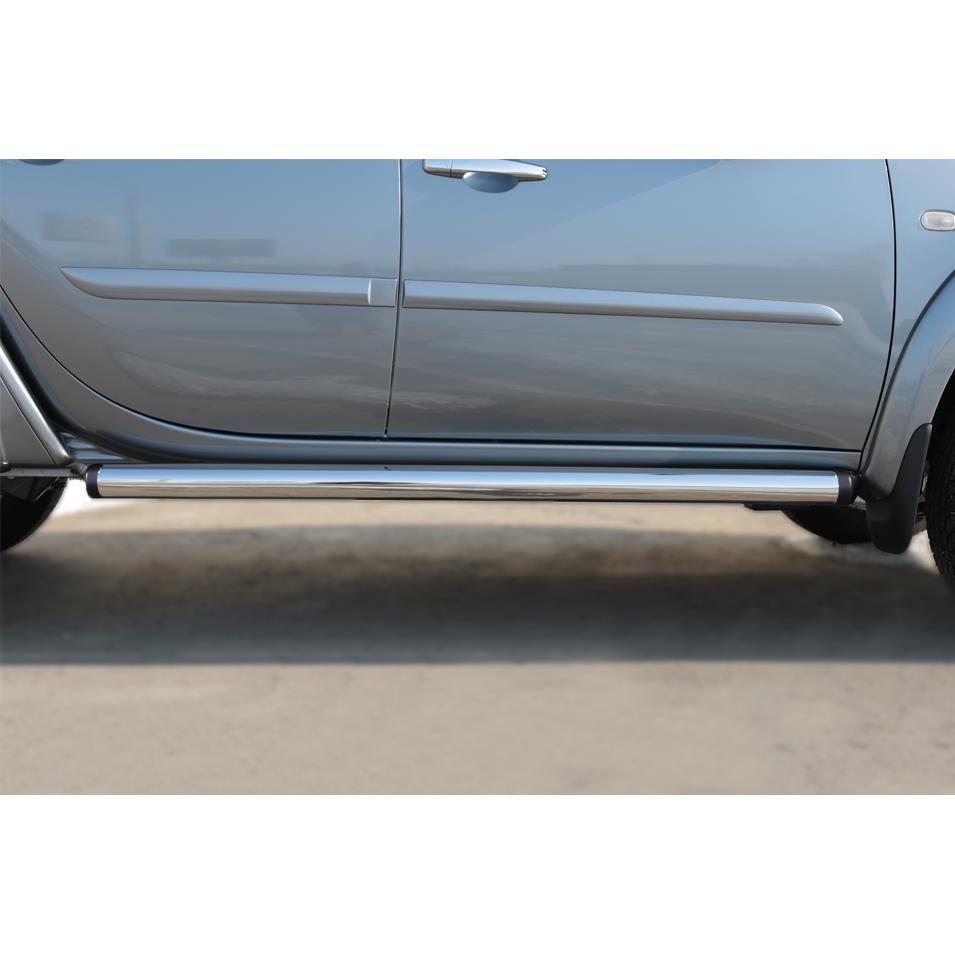 Пороги труба d76 (вариант 2) Mitsubishi L200 2014 — изображение 3