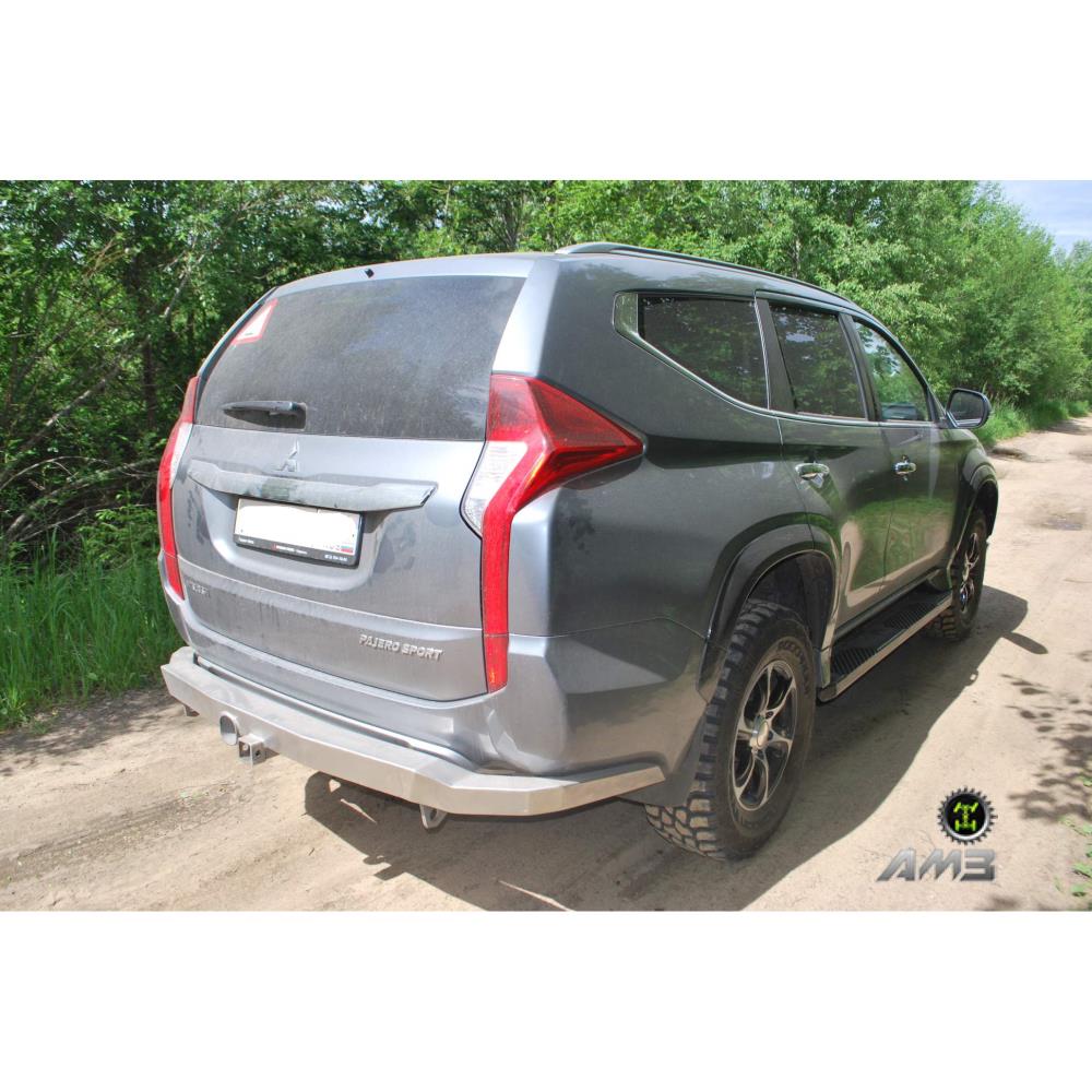 Силовая защита (юбка-фаркоп) заднего штатного бампера Mitsubishi Pajero Sport III — изображение 4