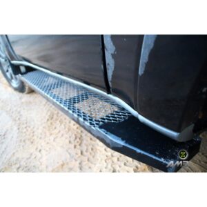 Силовые пороги Mitsubishi Pajero 4