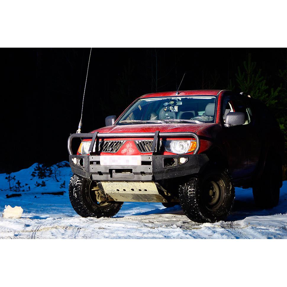 Силовой бампер передний Mitsubishi L200 IV Triton (2006-2013) (серия Т)