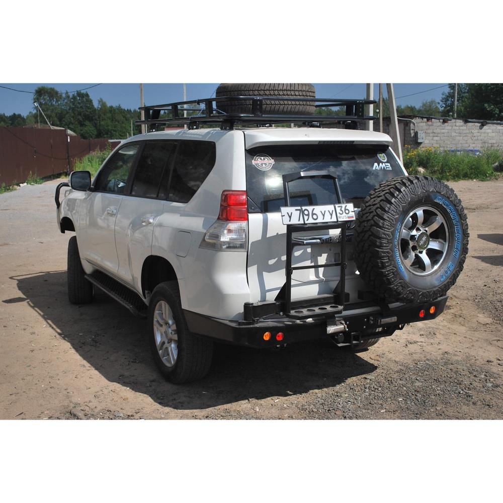 Силовой бампер задний Toyota Land Cruiser 150