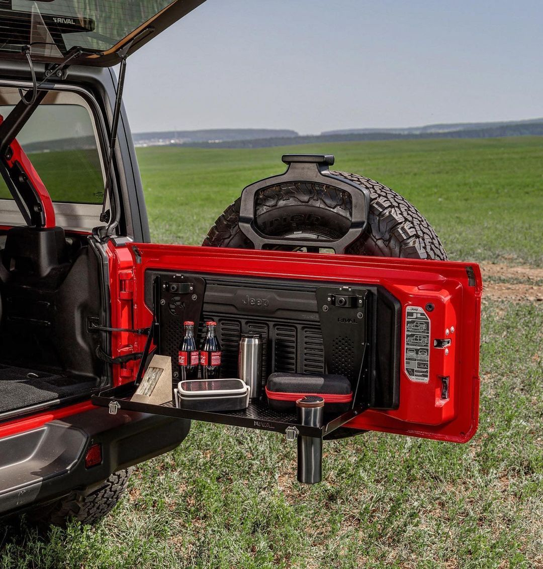 СТОЛИК НА ЗАДНЮЮ ДВЕРЬ ДЛЯ JEEP WRANGLER JL — изображение 9