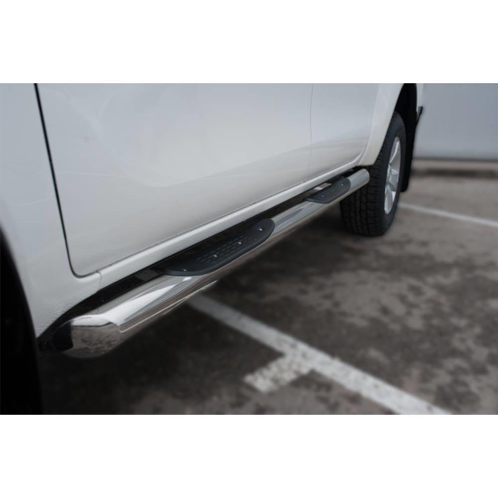 Toyota Hilux 2015-2020 Пороги труба d76 с накладкой (вариант 1) — изображение 2
