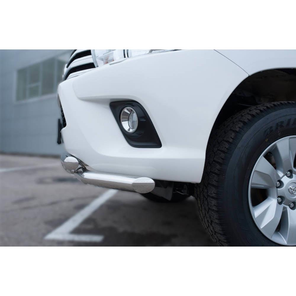 Toyota Hilux 2015-2020 Защита переднего бампера d63 (дуга) d63 (уголки)+клыки — изображение 2