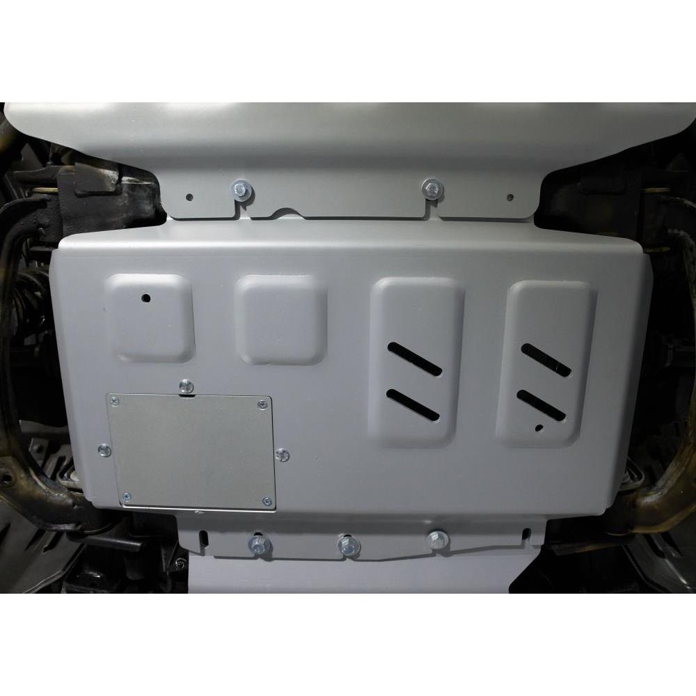Защита картера + комплект крепежа Nissan Navara D40