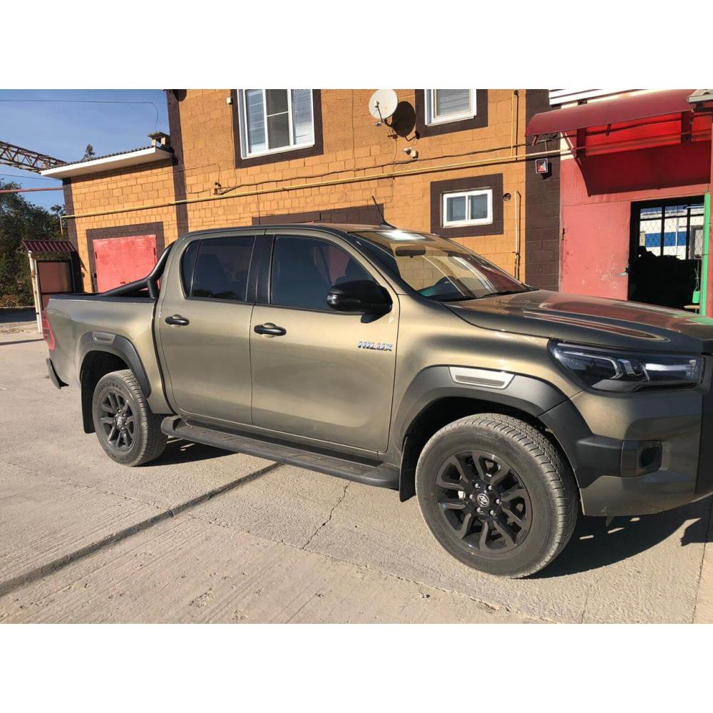 Защитные дуги кузова c покрытием "раптор" Toyota Hilux Black Onyx 2020 — изображение 3