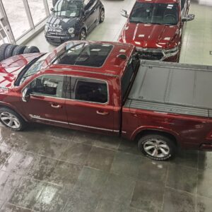 Жесткая четырехсекционная крышка кузова HAL Dodge Ram 1500 2018+ кузов 5,7 ft. с RAMBOX