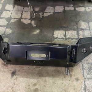 Передний силовой бампер Toyota Land Cruiser 200 2015-2021