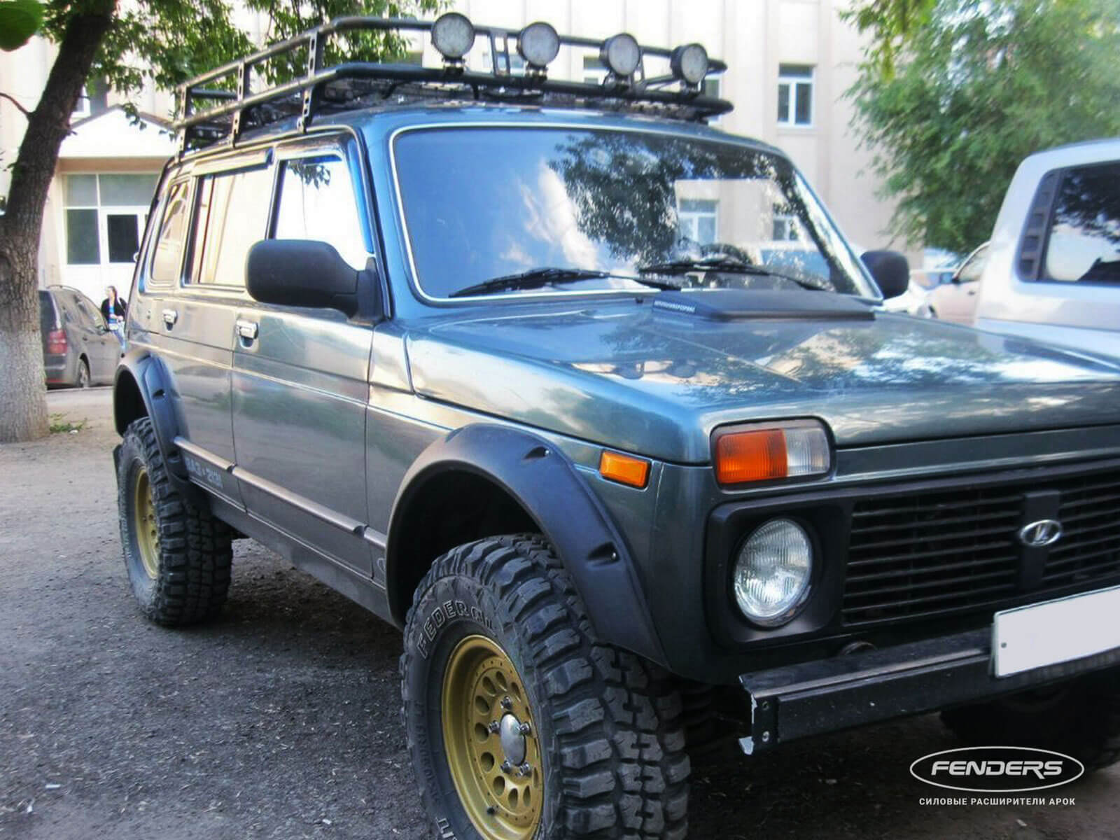 Расширители колесных арок Lada 5D (резаные арки)